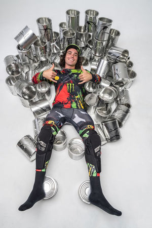 SLAYCO96 X EVS x RENEN EXPLOSION KNEE GUARD