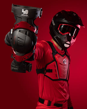 Axis Sport 40th Knee Brace