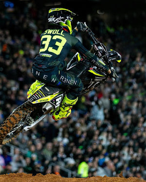 S324 RACEPANT - GREEN CAMO