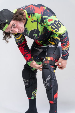 SLAYCO96 X EVS x RENEN EXPLOSION KNEE GUARD